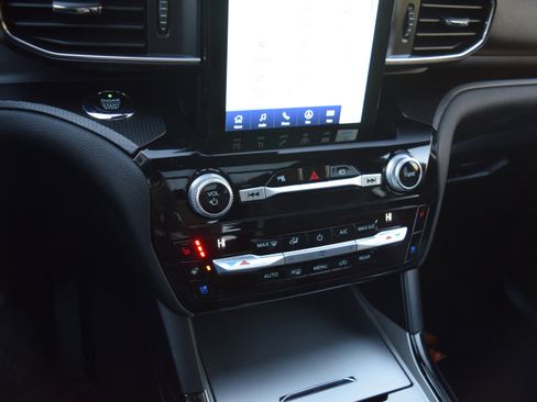 Certified 2021 Ford Explorer ST w/ Equipment Group 401A image 16