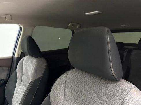 Used 2021 Nissan Rogue SV FWD image 25