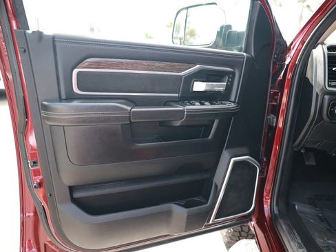 Used 2020 RAM 2500 Laramie AWD/4WD image 18