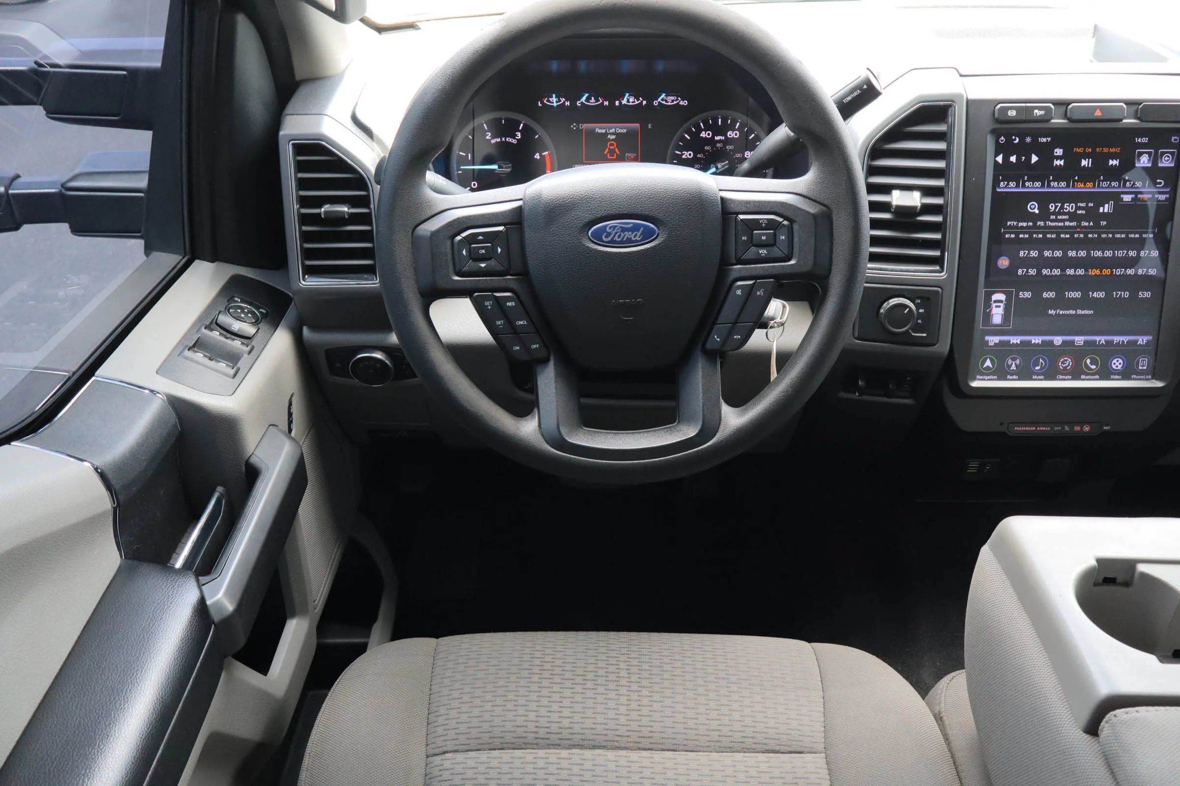 Used 2019 Ford F250 XLT AWD/4WD image 23
