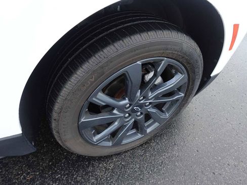 Used 2022 Chevrolet Equinox RS AWD/4WD image 32