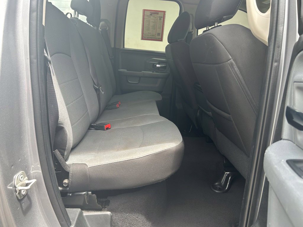Used 2024 RAM 1500 Classic SLT RWD image 28