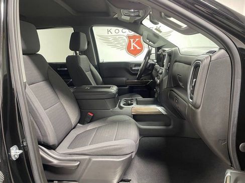 Used 2021 Chevrolet Silverado 1500 RST w/ Max Trailering Package image 22