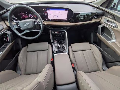 New 2025 Audi Q5 Premium Plus image 3