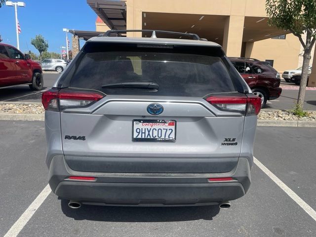 Certified 2023 Toyota RAV4 XLE AWD/4WD image 2