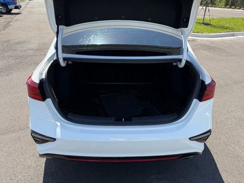 Used 2021 Kia Forte GT-Line image 10