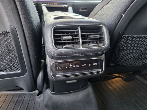 Used 2020 Mercedes-Benz GLS 450 4MATIC image 18