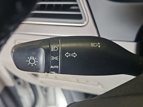 Used 2017 Hyundai Sonata Sport w/ Value Edition Package 02 FWD image 32
