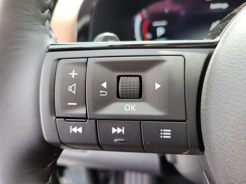 New 2025 Nissan Pathfinder Platinum w/ Cargo Package image 35