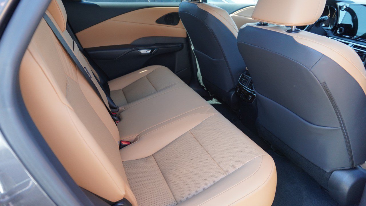 Used 2025 Lexus RX 350 Premium w/ Accessory Package (Z1) FWD image 13