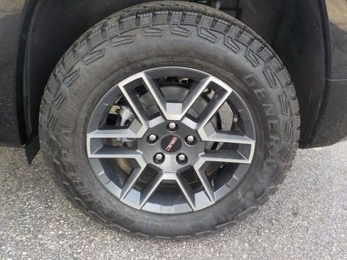 New 2026 GMC Terrain AT4 w/ Convenience Package III image 10