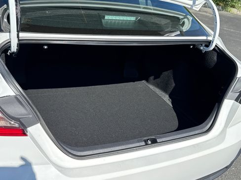 Certified 2026 Toyota Camry SE FWD image 9