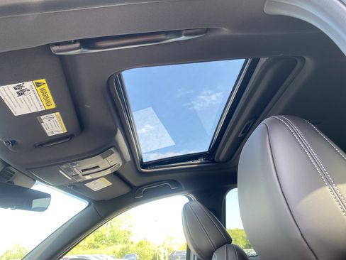 New 2025 MAZDA CX-5 Signature image 26