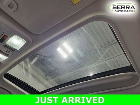 Used 2018 Subaru Outback 2.5i Limited AWD/4WD image 30