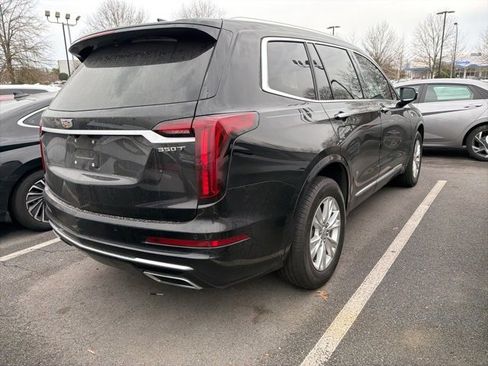 Used 2023 Cadillac XT6 Luxury image 6