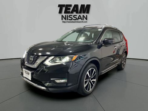 Certified 2018 Nissan Rogue SL w/ Premium Package image 3