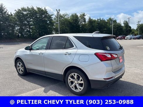 Used 2018 Chevrolet Equinox LT FWD image 5
