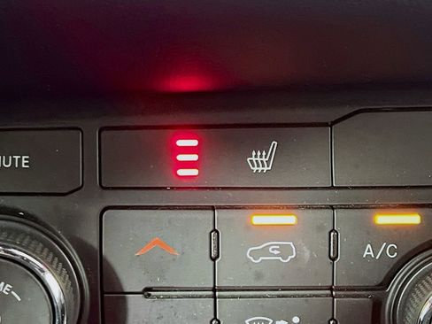 Used 2022 Dodge Durango R/T w/ Blacktop Package image 20