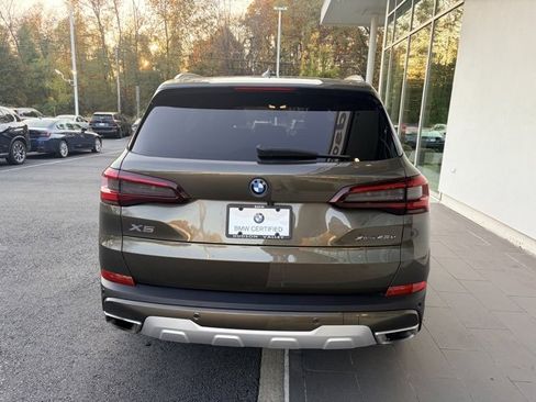 Certified 2023 BMW X5 xDrive45e w/ Executive Package image 8
