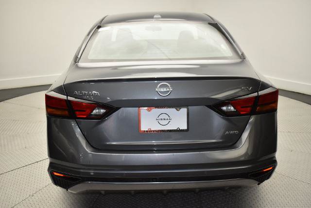 Certified 2024 Nissan Altima 2.5 SV AWD/4WD image 4