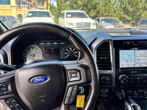 Used 2016 Ford F150 XLT w/ Equipment Group 302A Luxury AWD/4WD image 12