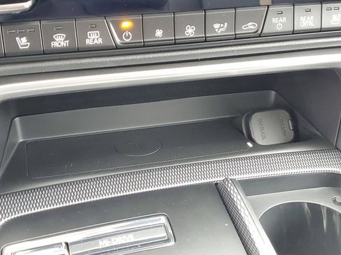 New 2026 MAZDA CX-90 Plug-In Hybrid w/ Premium Plus AWD/4WD image 31