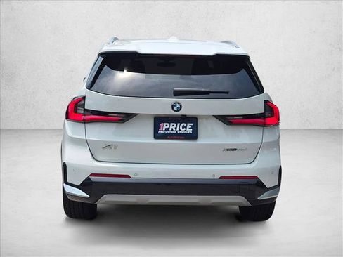 Used 2026 BMW X1 xDrive28i w/ Technology Package AWD/4WD image 7