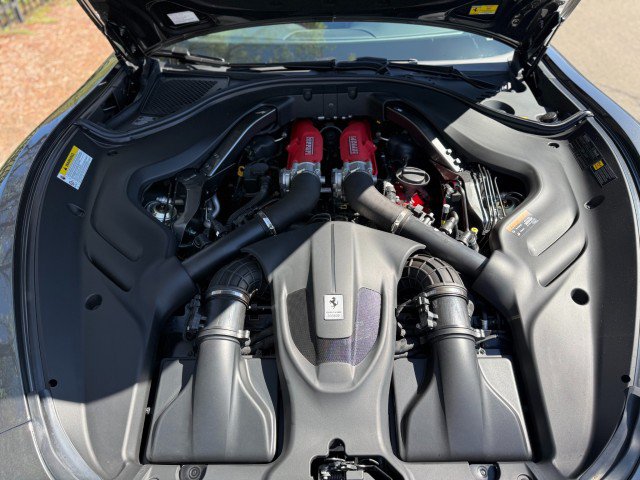Used 2024 Ferrari Roma RWD image 35