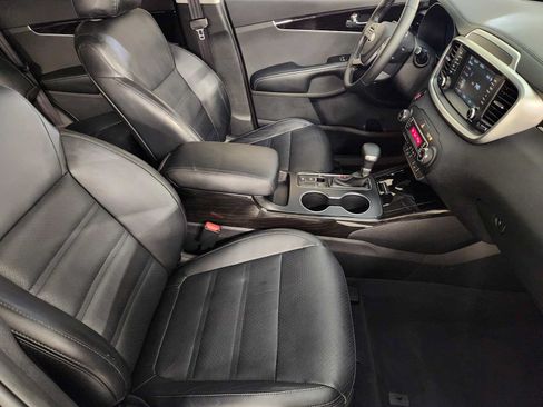 Used 2020 Kia Sorento EX FWD image 3