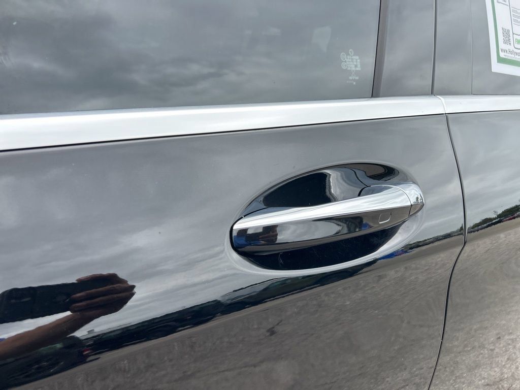Used 2022 Mercedes-Benz GLC 300 image 20