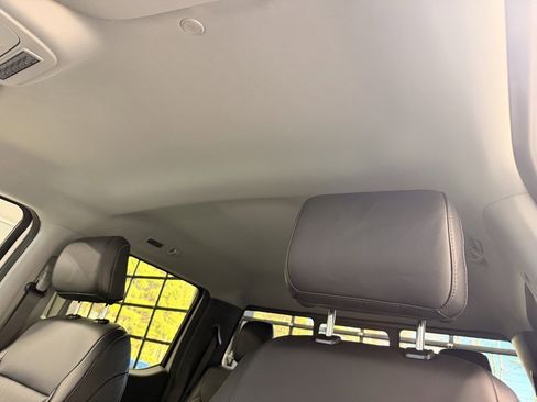 Used 2025 Ford F350 XLT w/ Black Appearance Package image 31