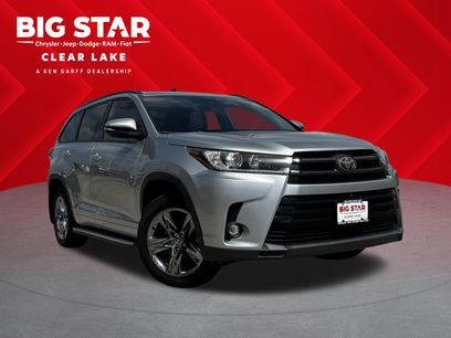 Used 2019 Toyota Highlander Limited Platinum