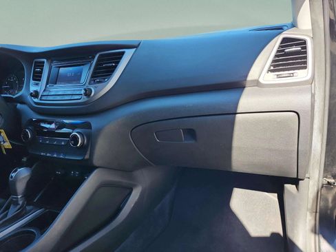 Used 2016 Hyundai Tucson SE w/ Option Group 02 image 23