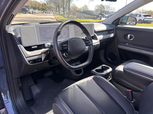 Used 2024 Hyundai Ioniq 5 Limited image 19