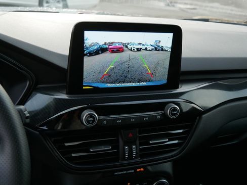 Certified 2024 Ford Escape ST-Line image 33