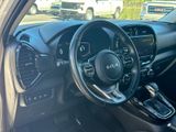 Used 2023 Kia Soul EX image 3