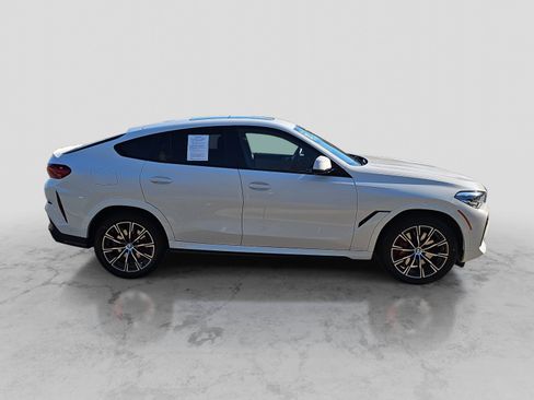Used 2023 BMW X6 xDrive40i w/ M Sport Package image 4