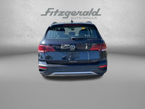 Used 2022 Volkswagen Taos S image 4
