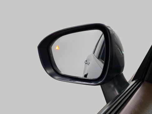 Certified 2023 Nissan Rogue SV image 19