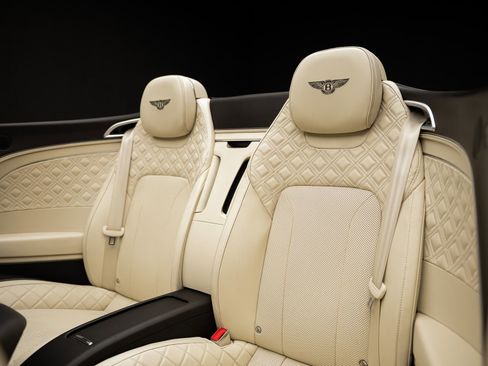 Used 2020 Bentley Continental GT AWD/4WD image 68