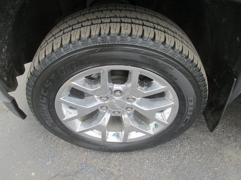 Used 2014 GMC Sierra 1500 SLT w/ SLT Crew Cab Value Package image 14