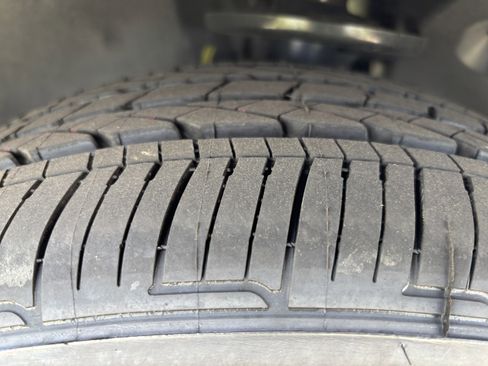 Used 2025 BMW X4 M40i image 12