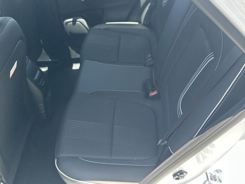 New 2025 Hyundai Venue Limited image 13