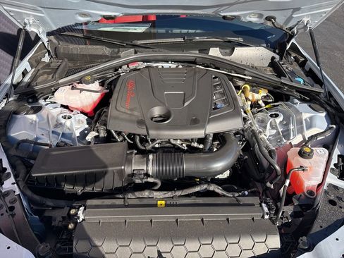 New 2025 Alfa Romeo Giulia Veloce image 26