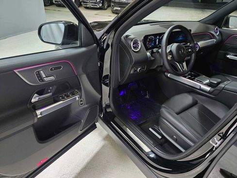 Certified 2023 Mercedes-Benz EQB 300 4MATIC image 19