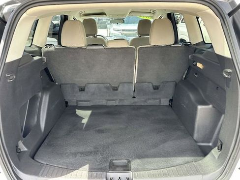 Used 2019 Ford Escape SE AWD/4WD image 24