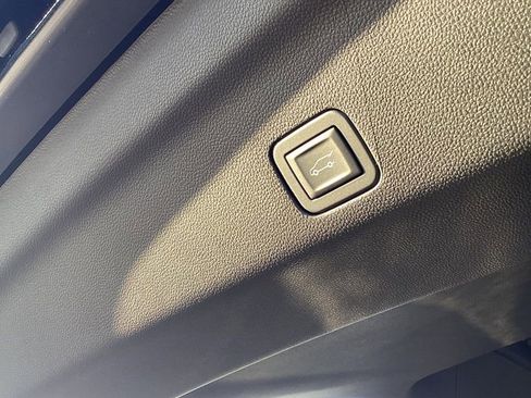 New 2026 Chevrolet Tahoe LT w/ Comfort Package image 38