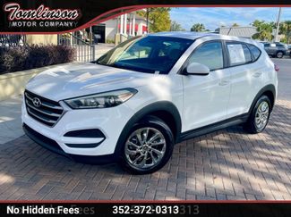 Used 2017 Hyundai Tucson SE image 1