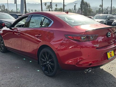 New 2026 MAZDA MAZDA3 2.5 Turbo Sedan w/Premium Plus image 5