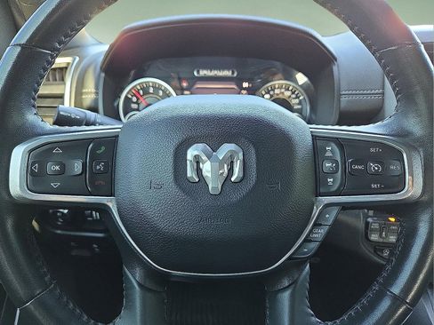 Used 2023 RAM 1500 Laramie AWD/4WD image 24
